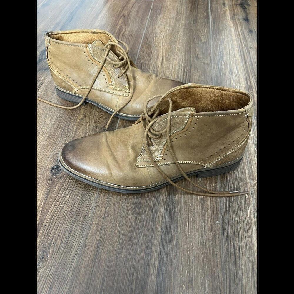 Mens Steve Madden leather upper size 10